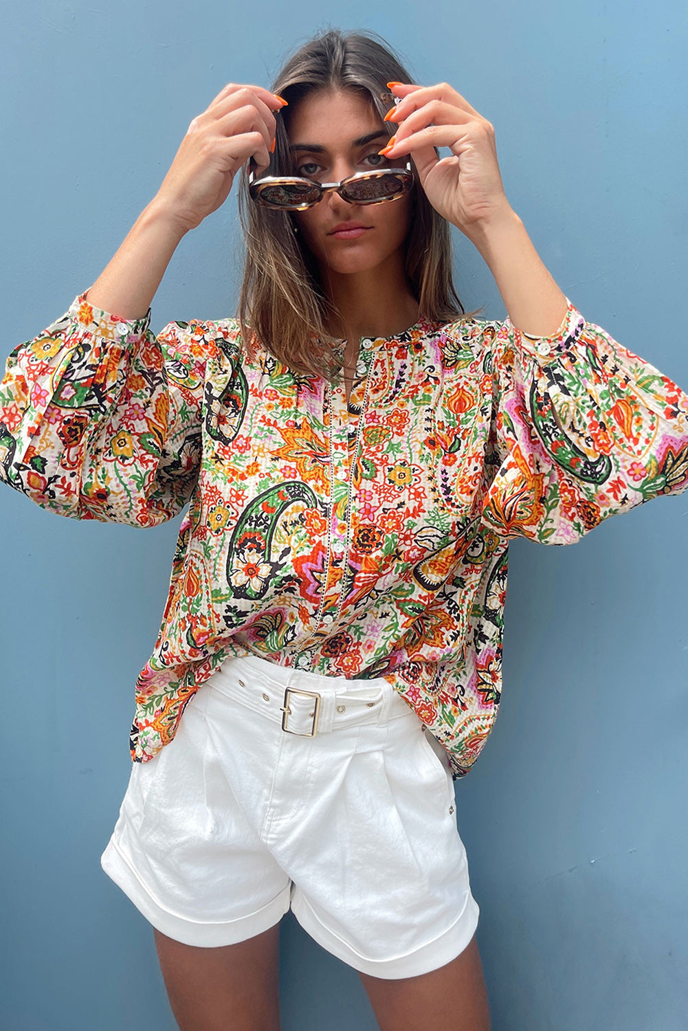 This feminine, cotton shirt features multicoloured floral print lace splicing and puff sleeves for a subtle yet stylish twist on a classic silhouette.